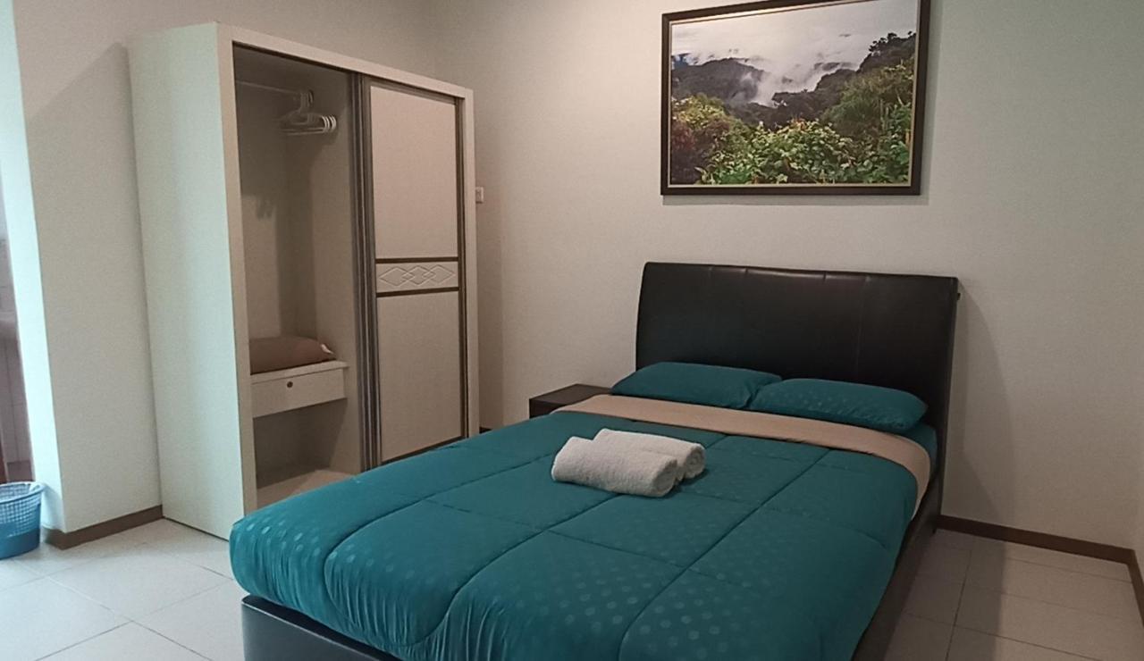 Rovers Inn Guesthouse - Age 11 And Above Only (Adults Only) تاناه راتا المظهر الخارجي الصورة